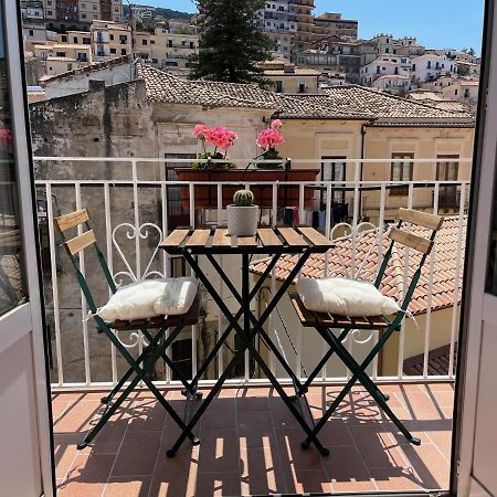 Pizzo Central House Exterior foto